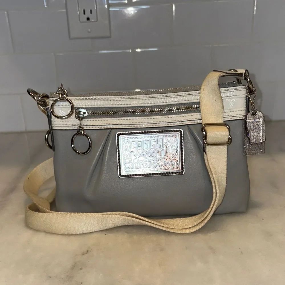 Coach Vintage Poppy Leather Crossbody Shoulder Bag